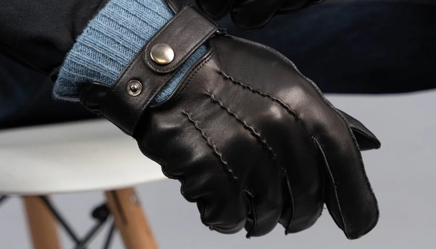Monsieur Charli : portez des gants pour hommes fabriqués en cuir italien !